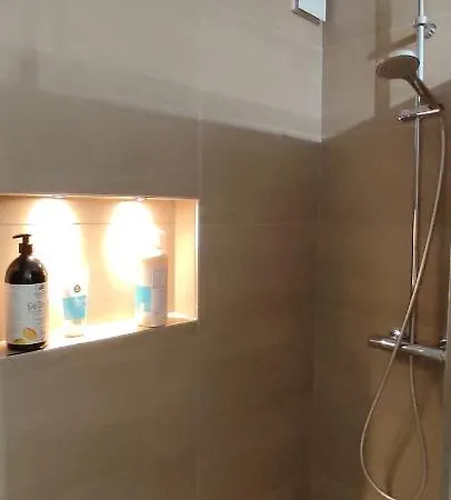 Gemuetliche Mit Kamin - Sunny Hill Apartment *