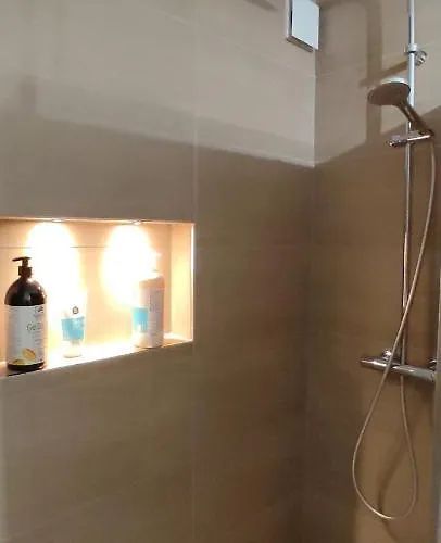 Gemuetliche Mit Kamin - Sunny Hill Апартаменты *